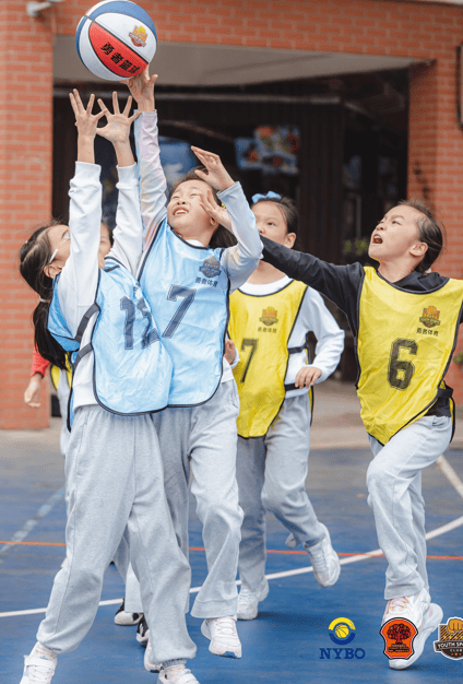 TheShy迎来五赛季出色发挥,曼联观众热烈欢呼!(theshy比赛vn) TheShy迎来五赛季出色发挥,曼联观众热烈欢呼!(theshy比赛vn)