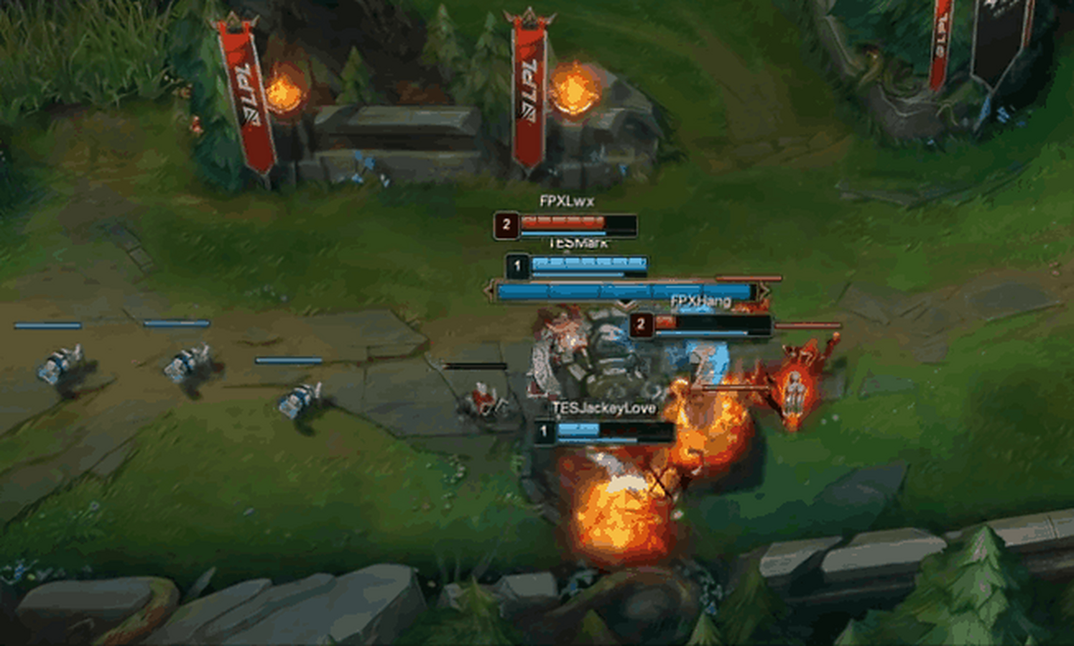 关于JackeyLove官方宣布战术调整新规，FPX引发争议！观众掌声雷动的信息