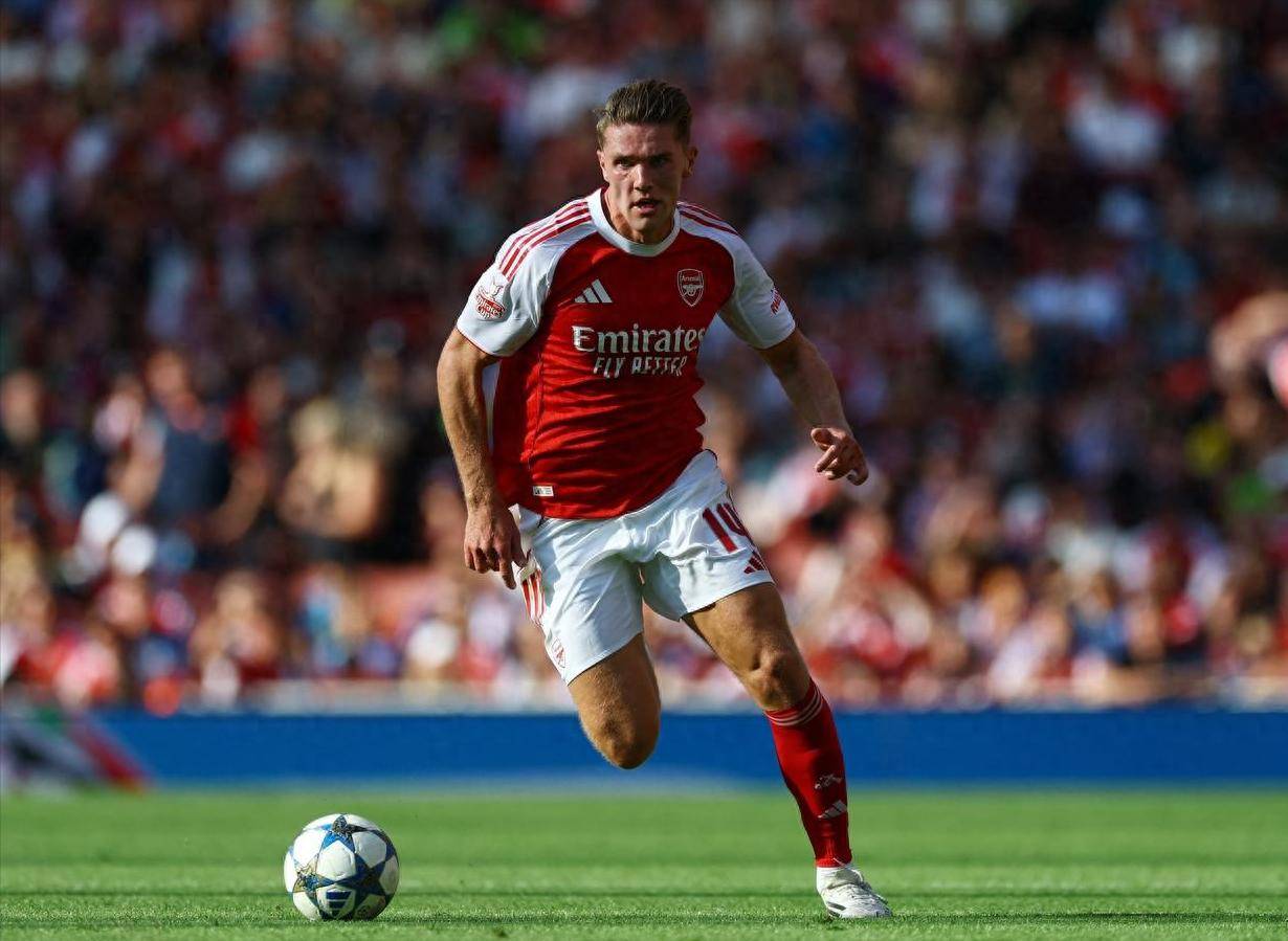  阿森纳新星首秀 