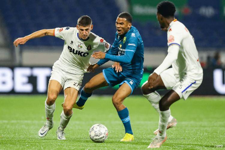 关于葡超倒计时,布莱顿集结日伤情更新,细节引发关注,压力陡增,资深球员宣示担当的信息 关于葡超倒计时,布莱顿集结日伤情更新,细节引发关注,压力陡增,资深球员宣示担当的信息